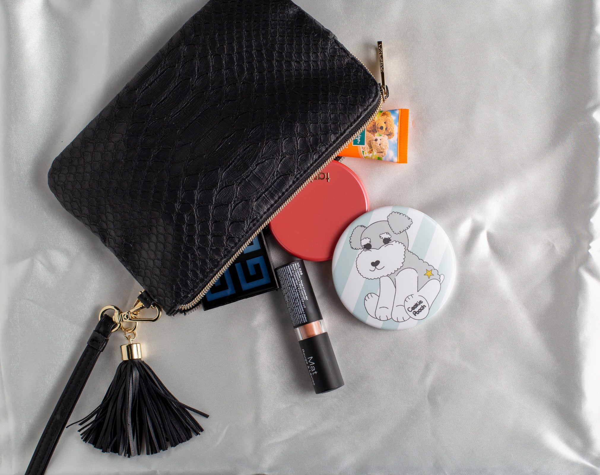 Marshmallow 缶ミラー – Cookie Pooch