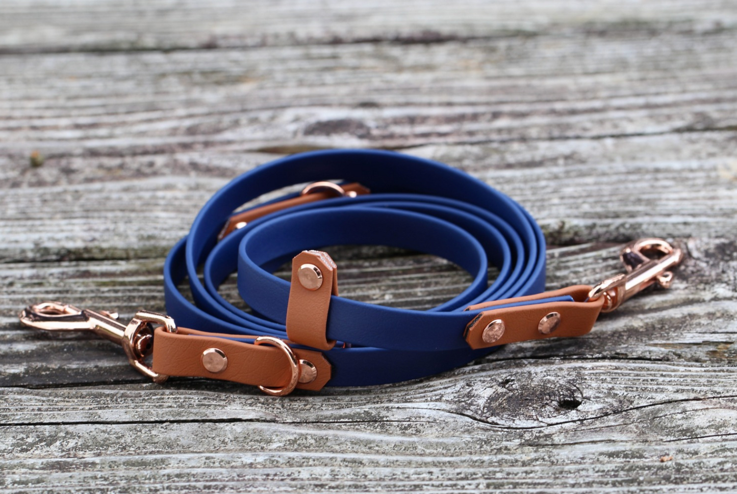 LAKE SIDE Shoulder Leash