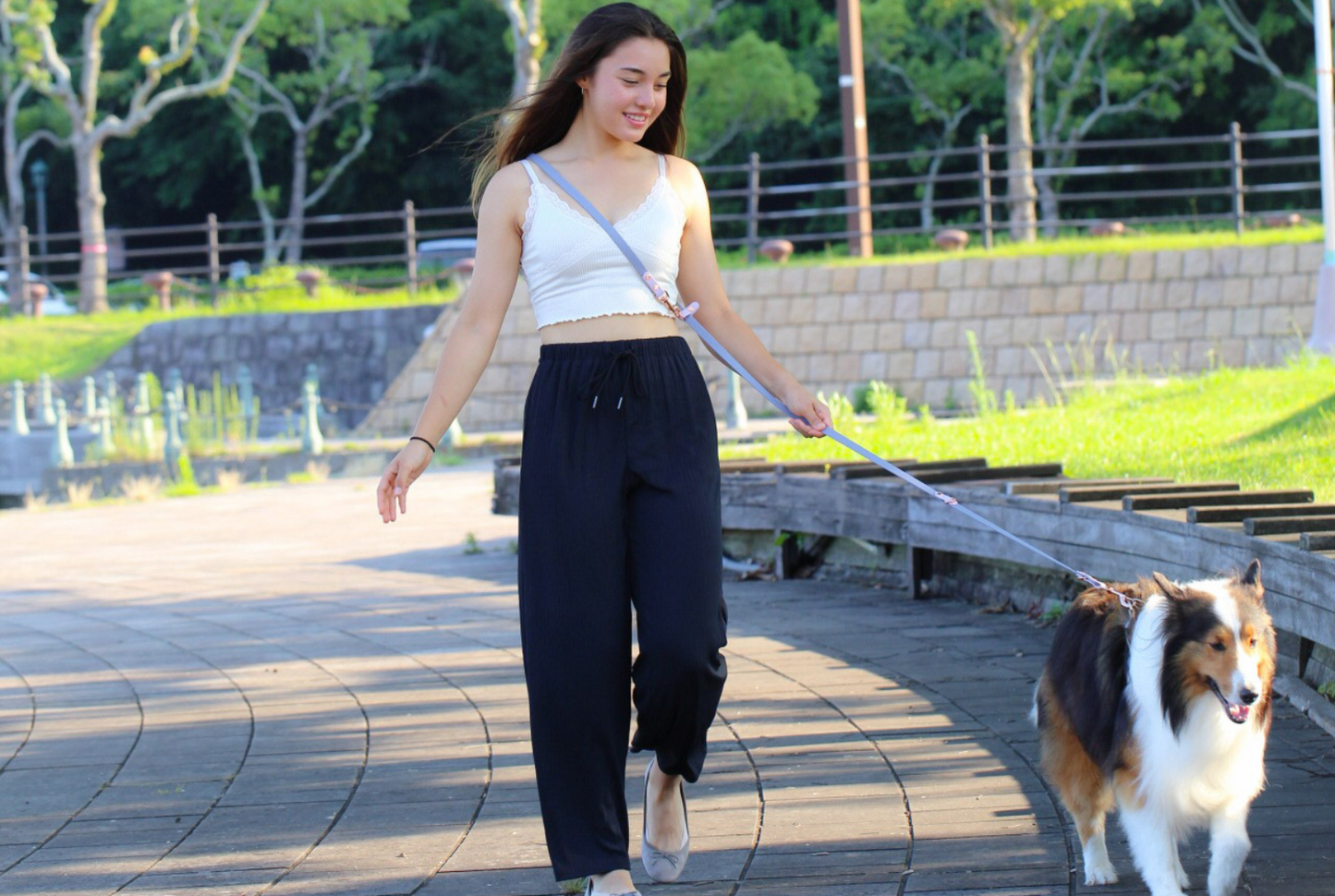 MOON LIGHT Shoulder Leash